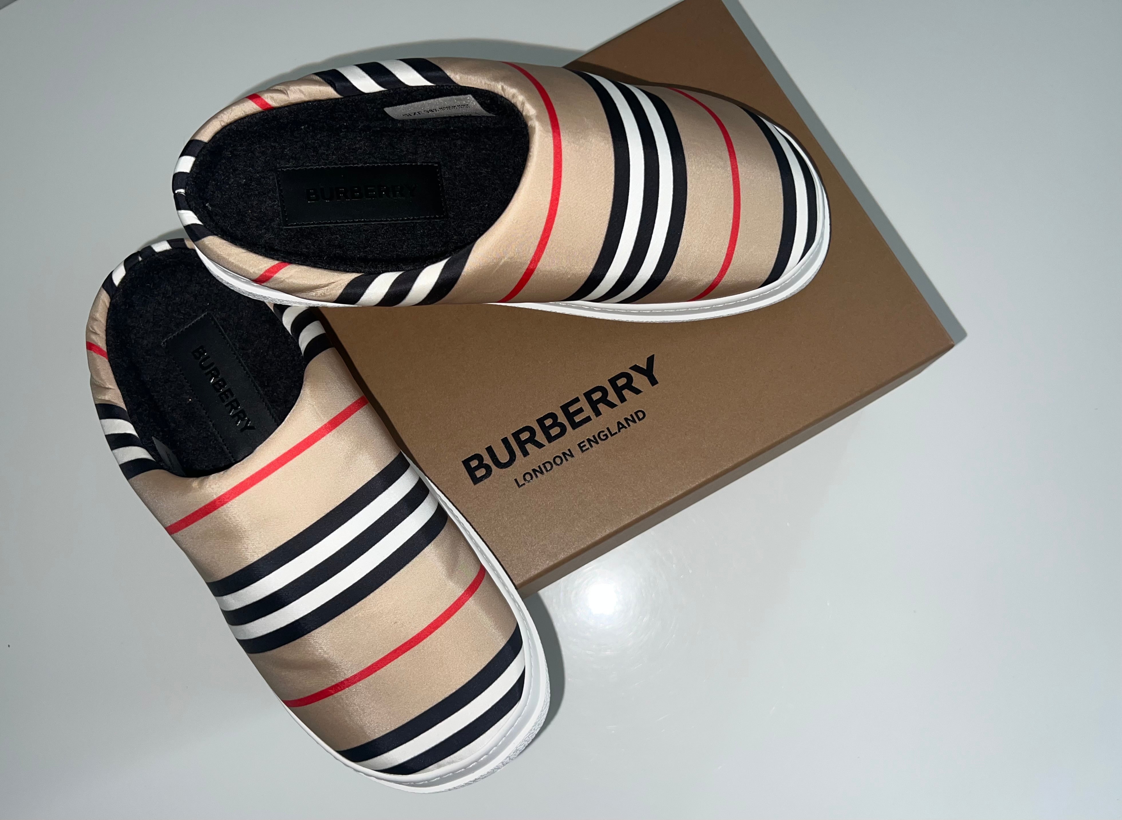 Burberry on sale house slippers